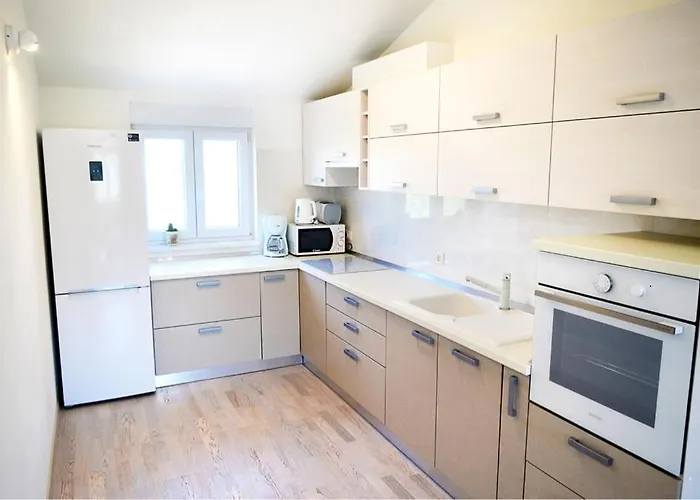 Leona Apartmán Pula